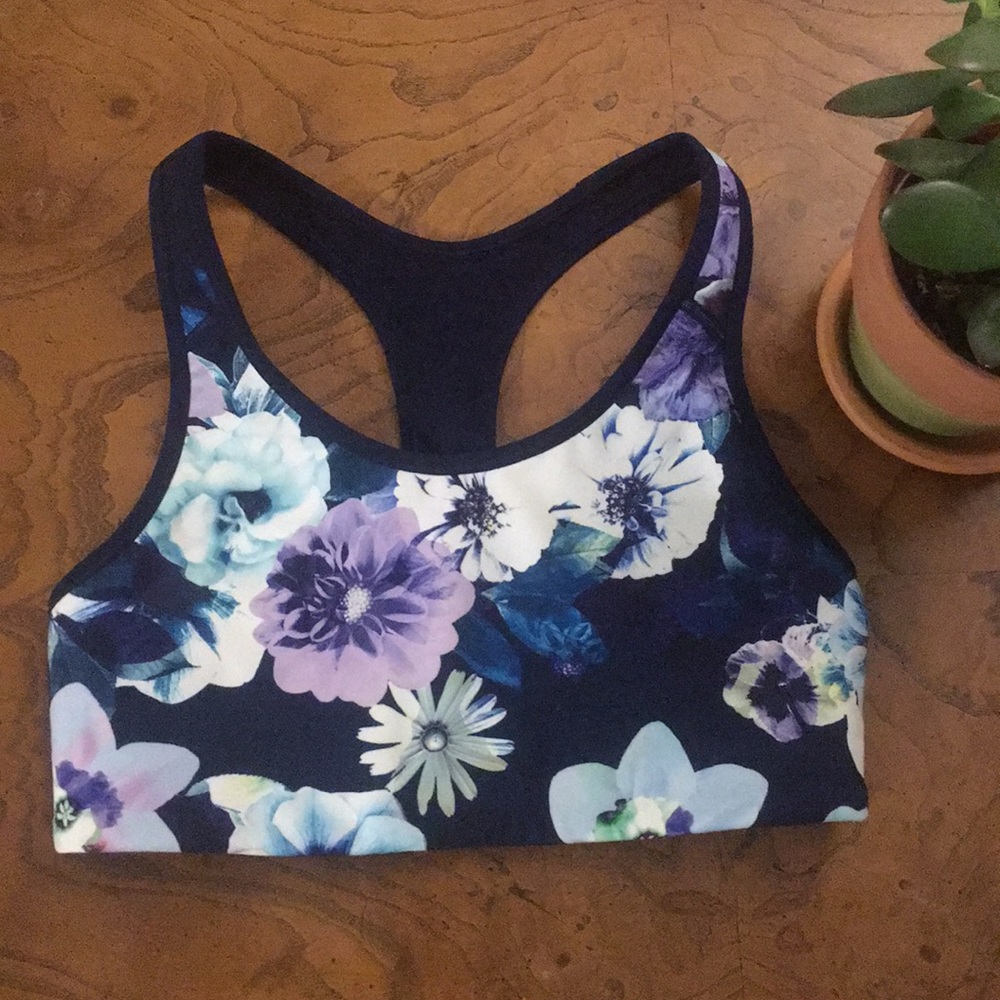 Floral medium support Sports bra XS Old navy
